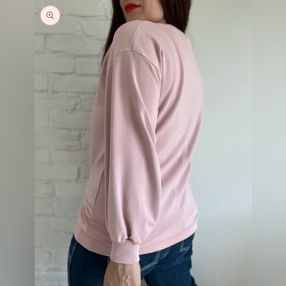 ✨ HOST PICK✨THE GROUP BABATON Owen’s Sweatshirt | Size XXS - Picture 4 of 8